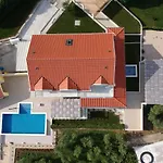 Villa Umbra Et Sol Gruda