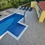 Umbra Et Sol Villa *