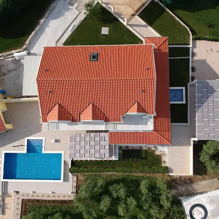 Villa Umbra Et Sol Gruda