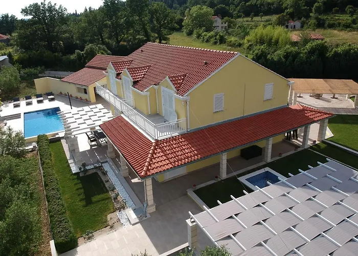 Umbra Et Sol * Gruda